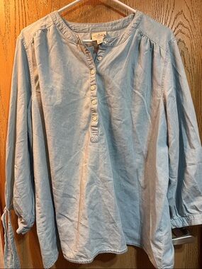 Denim St. John’s Bay top